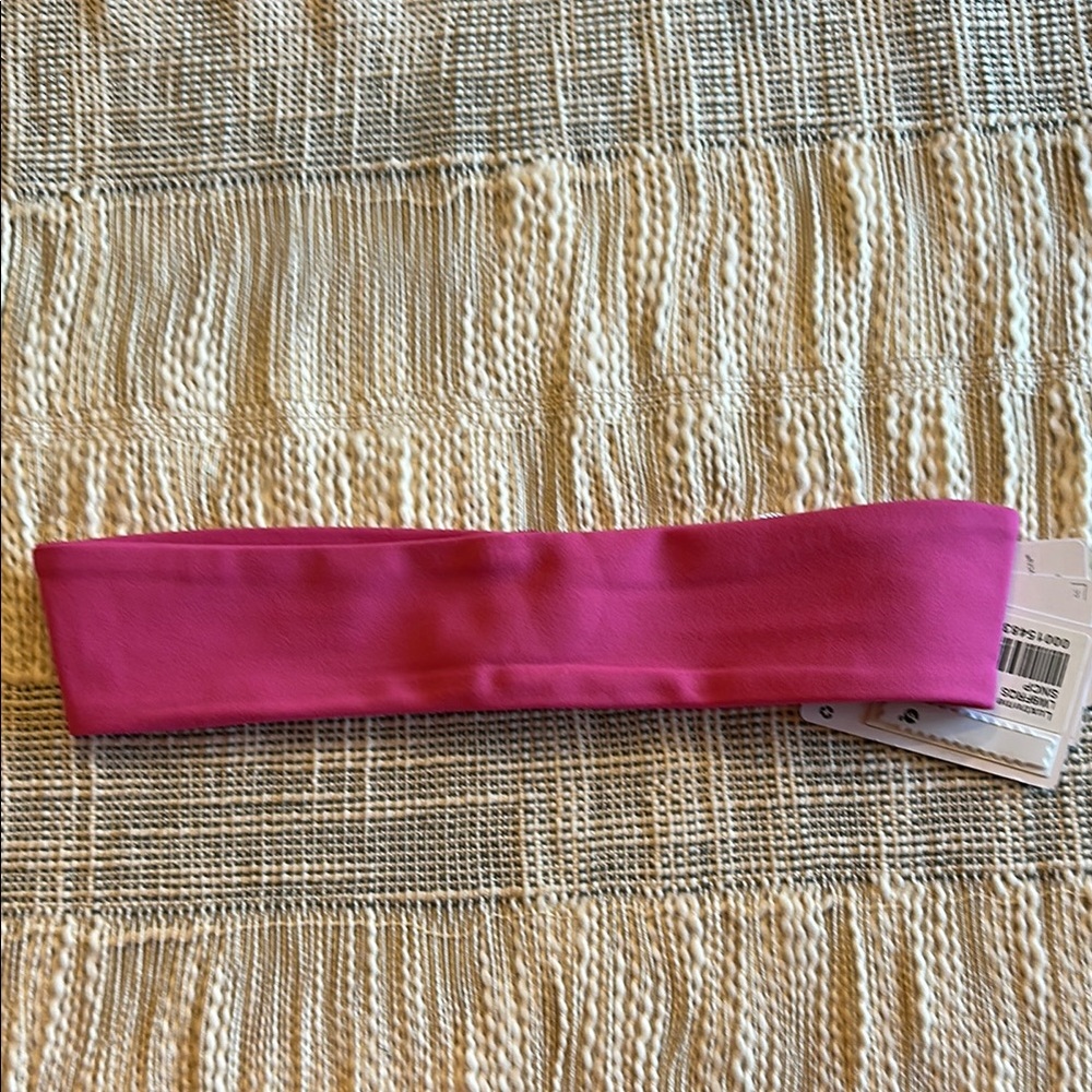 Lululemon Luxtreme Training Headband in Sonic Pink NEW - Picture 5 of 9